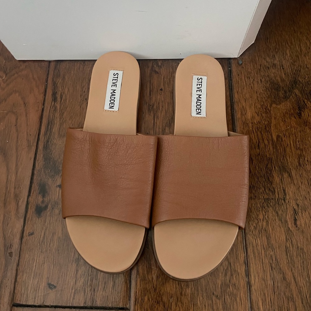 Steve Madden brown leather sandals slides